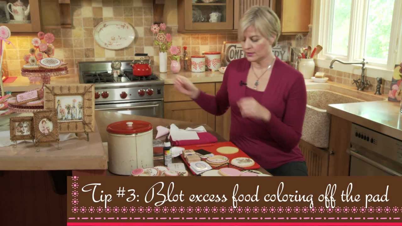 How to Rubber-Stamp a Cookie (The Basics)