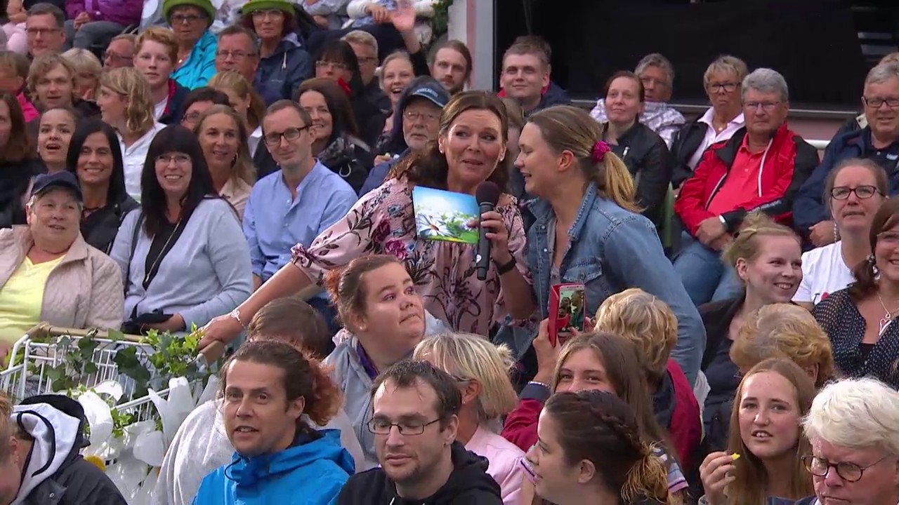 Lottas introtävling - Lotta på Liseberg (TV4)