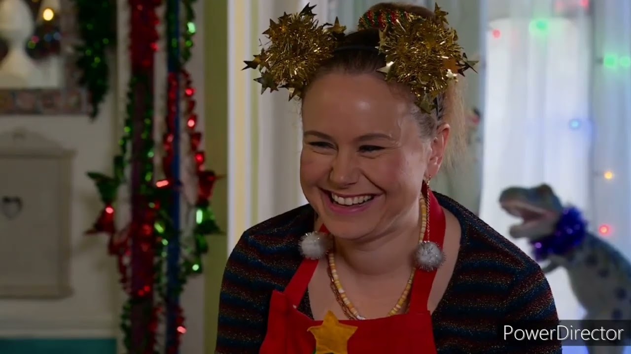 Corrie- Paul & His Family Celebrate Early Christmas But Shock Accusation Ruins The Day For Gemma