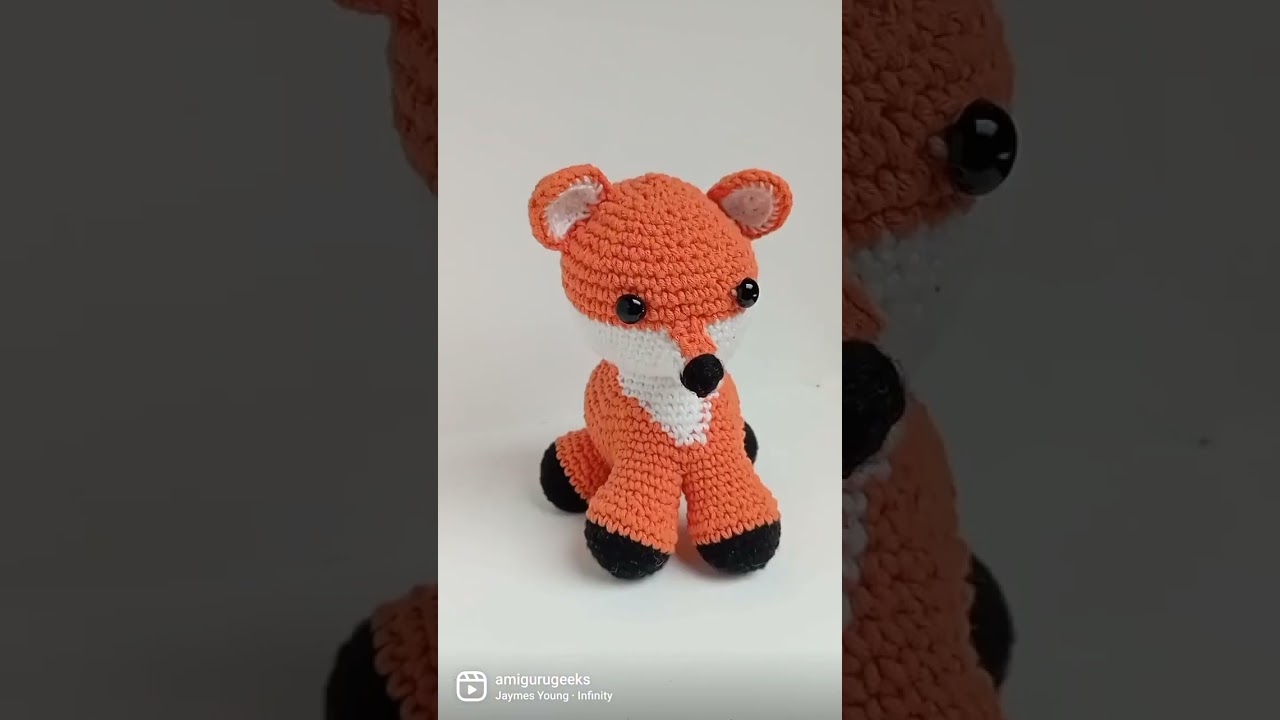 un hermoso zorro amigurugeeks! #crochet #amigurumi #geek #elprincipito #zorro #tejido #croch&ecirc;