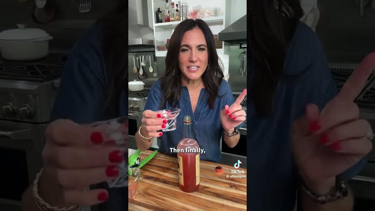 TikTok Recipes That Actually Work: Strawberry Cosmo Edition 🍓#tiktok #viral #tiktokunban #tiktokban