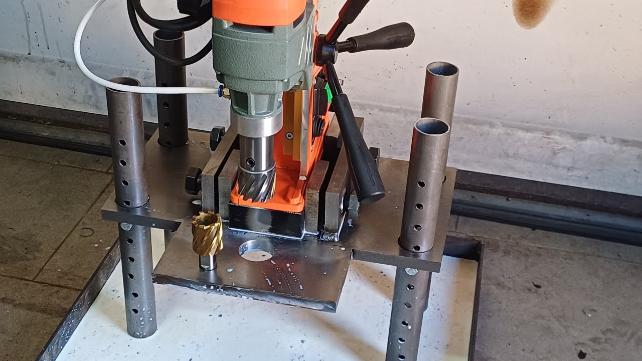 REGULOWANY STOLIK DO WIERTARKI MAGNETYCZNEJ,  ADJUSTABLE TABLE FOR A MAGNETIC DRILL PART 1 !!!!!!!!