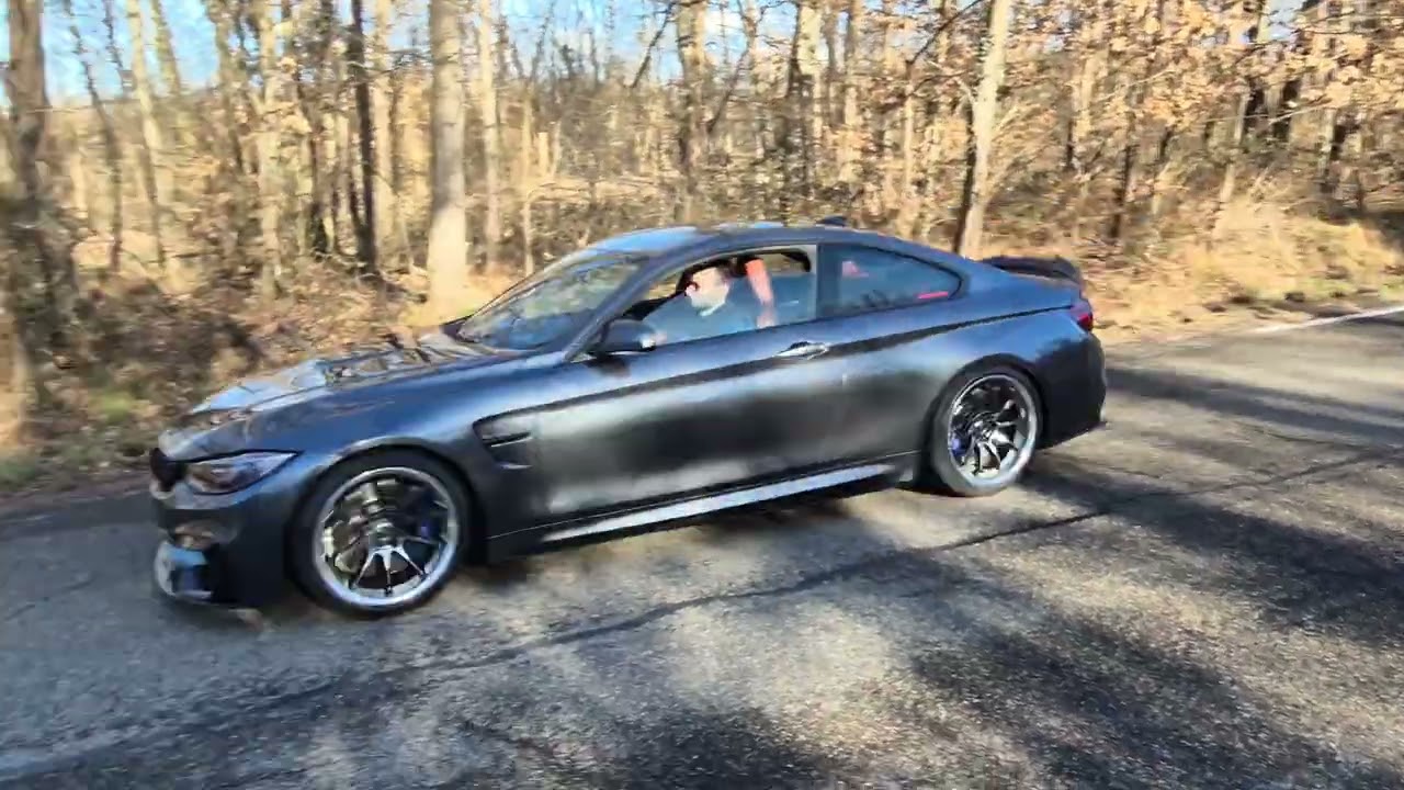 Bmw m4 f82 midpipe equal lenght no resonated. 