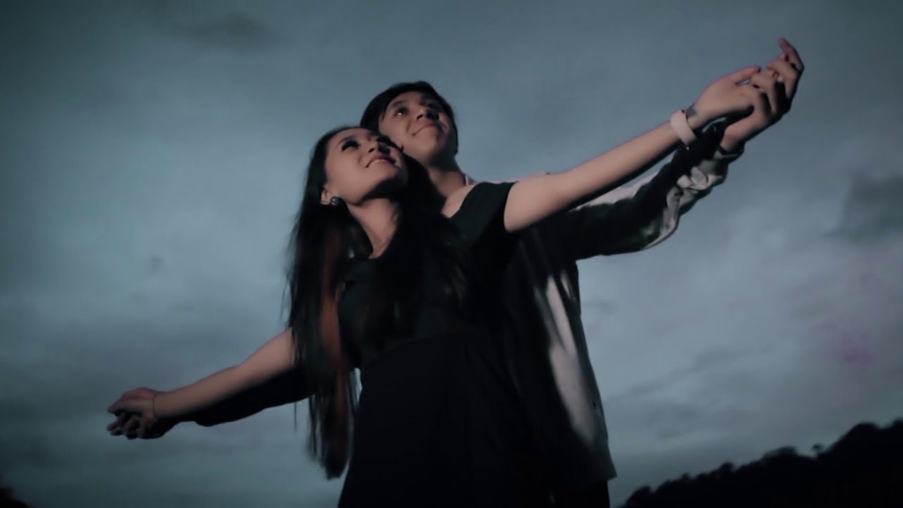 Vita Alvia Feat. Fadhil - Cinta Nandini | Dangdut [OFFICIAL]