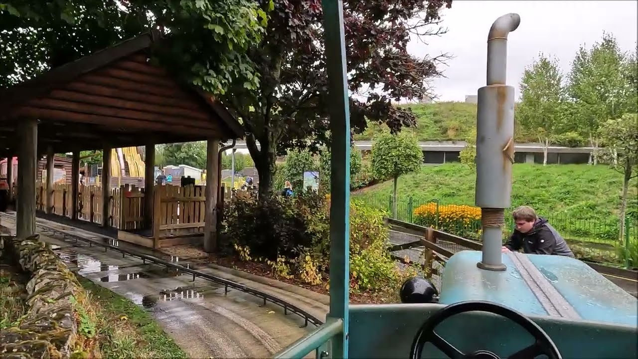 Paultons Park - Trekking Tractors On-Ride POV - Tornado Springs - September 2022 | kittikoko