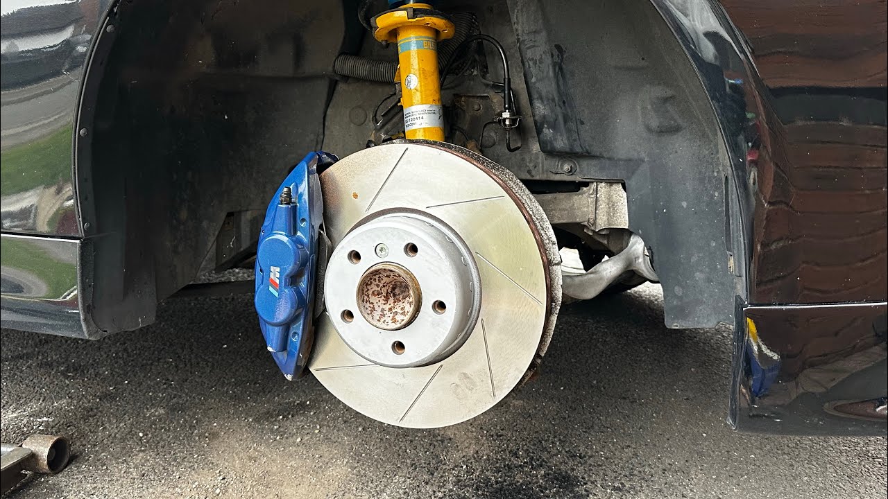 BMW E90 330i Build (PART 8) Brake upgrade (front) f30 m sport brembo install e82 e87 e92 e91 f20 f80
