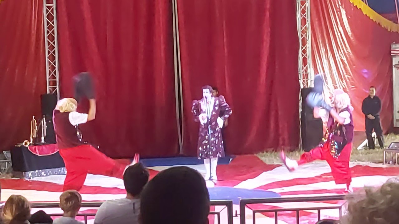 circus clowns 1