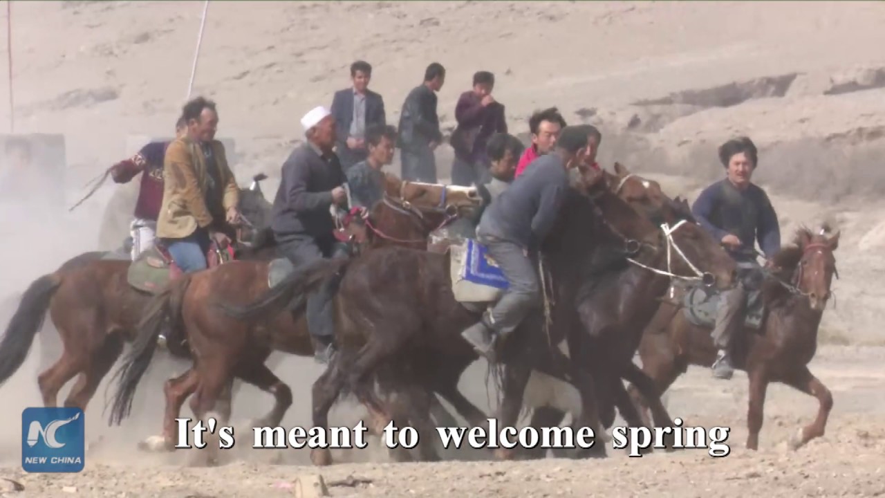 Grabbing a goat! Watch how people in China's Xinjiang welcome spring