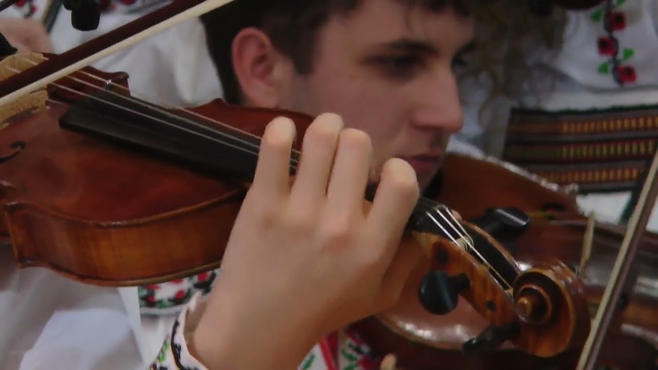 Hora și Sîrba la caval și fluier. Ilie Gherștega. Școala de Arte A.Stîrcea. Ungheni