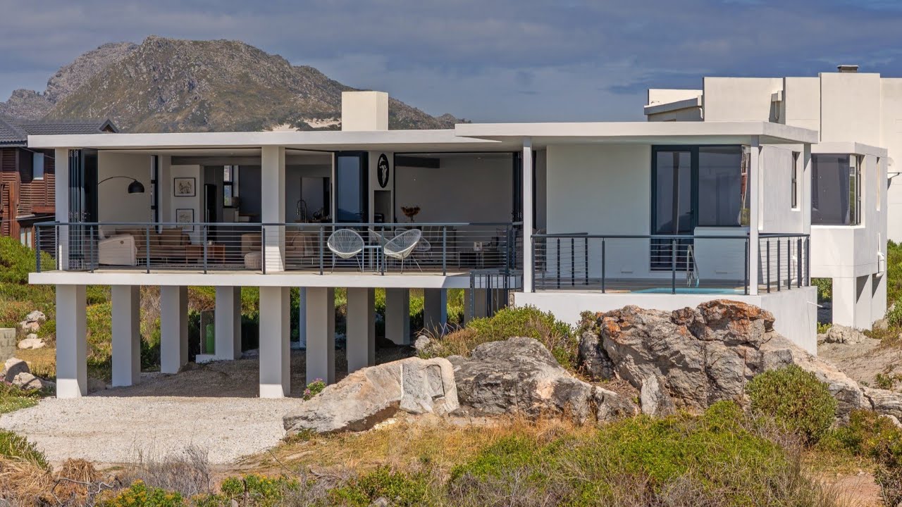 House for sale in Bettys Bay | Pam Golding Properties