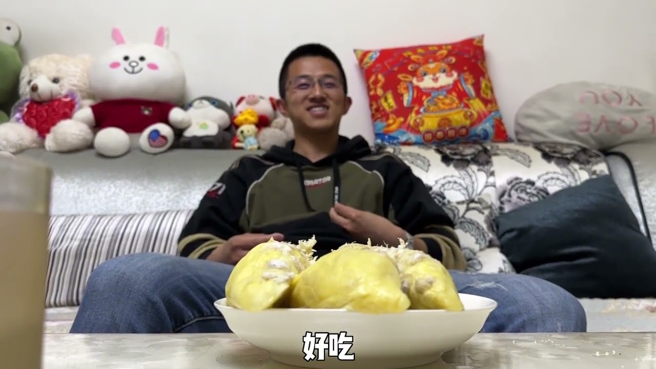 应届毕业生毕业回到18线小县城，只能考公吗？真想令人心酸#毕业生 #考公 #上岸