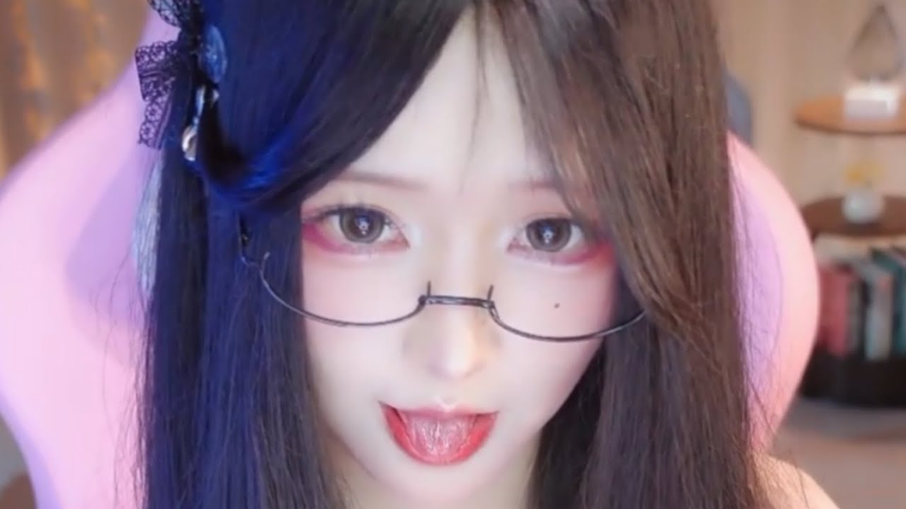 ASMR 100% Tingles Close Mouth Sounds 😊😘