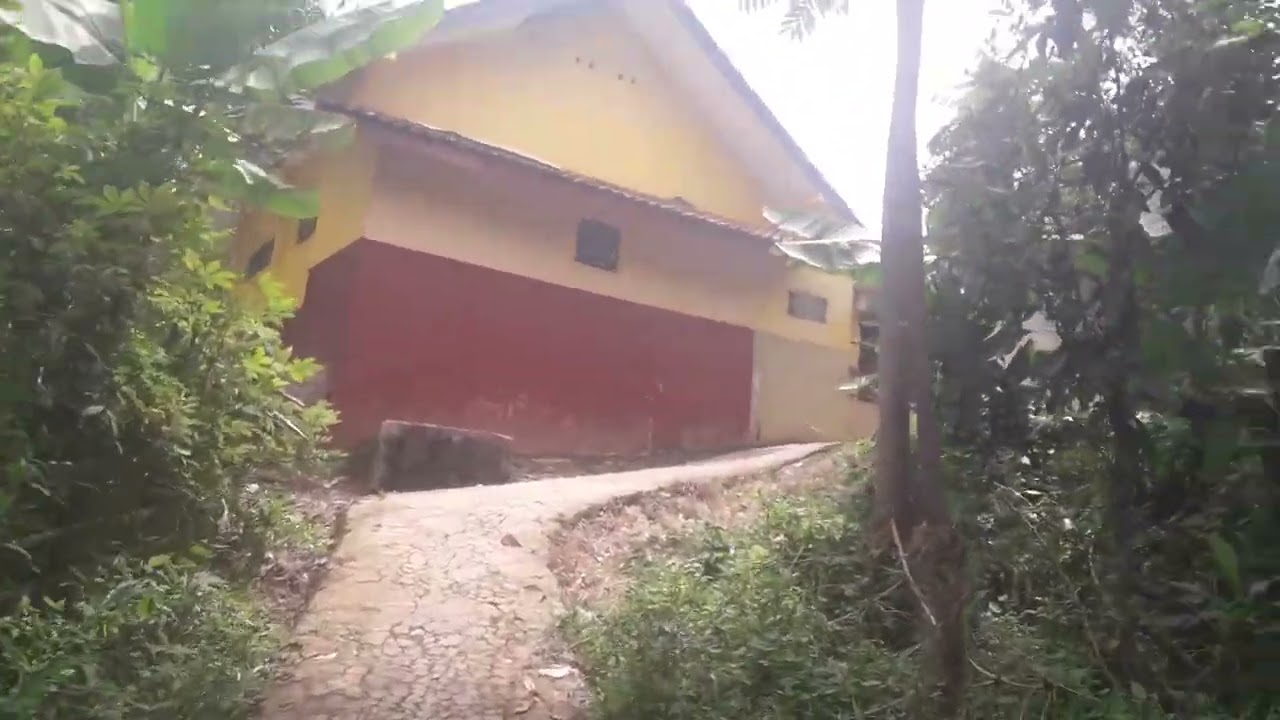 Jalan jalan ka jalur makam 