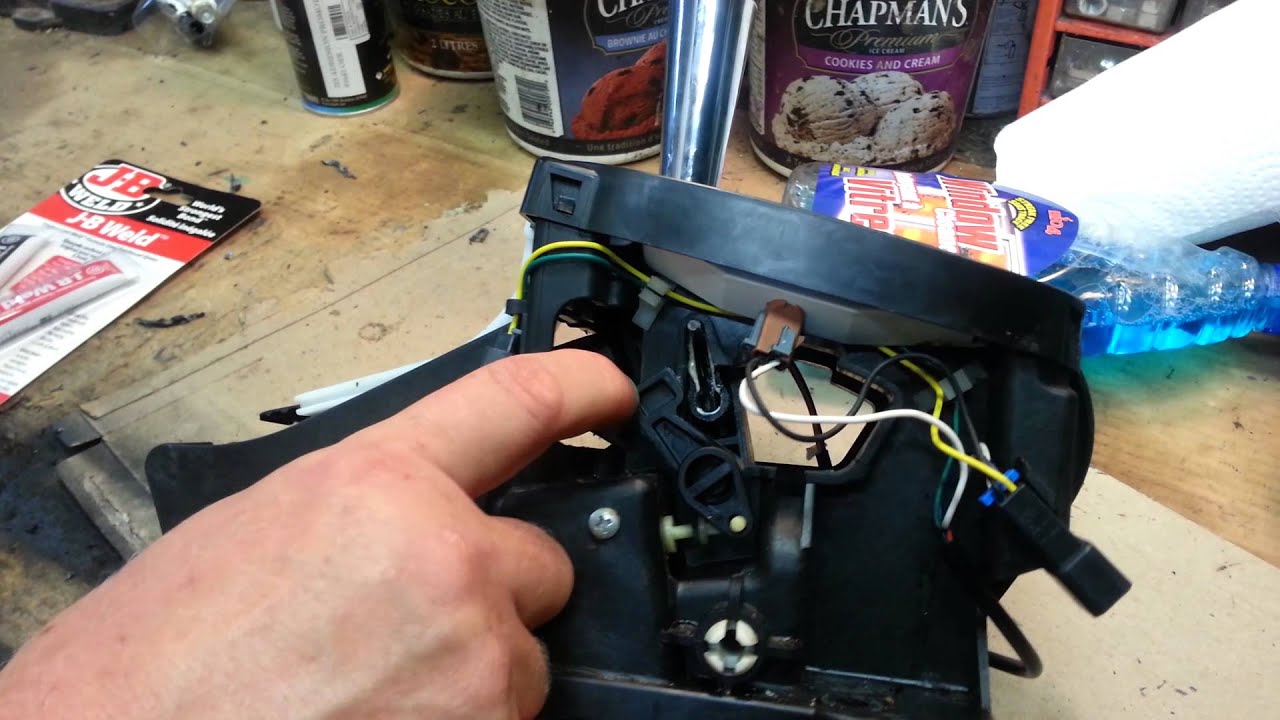 How to Repair Your Gear Shift Mechanism for GM Pursuit/G5/Cobalt (Key, Gearshift Locked)