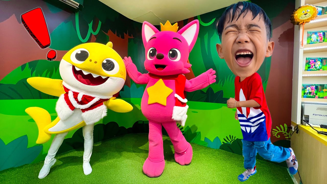 ตามหาเบบี้ชาร์ค Baby Shark เลี่ยงยีราฟ ที่สวนสัตว์ซาฟารีเวิลด์ Safari World | พี่โฟล์คและน้องแฝด