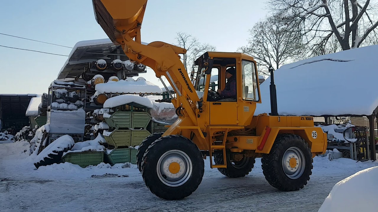 Loader Zettelmeyer ZL 1001 Deutz F4L913 Engine Cold start Test Matadotti