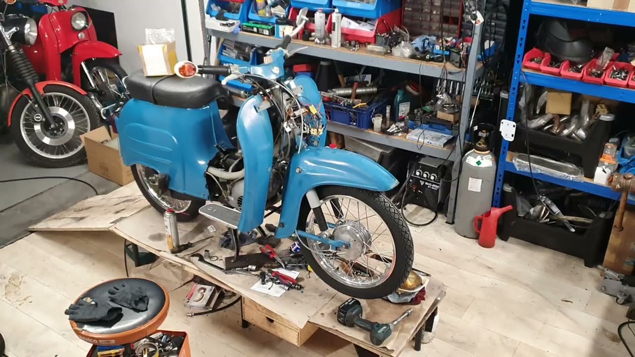 Vape Umbau mit Elektrolyt Speicherkondensator anstatt Batterie bei Simson Schwalbe KR51/1 und KR51/2
