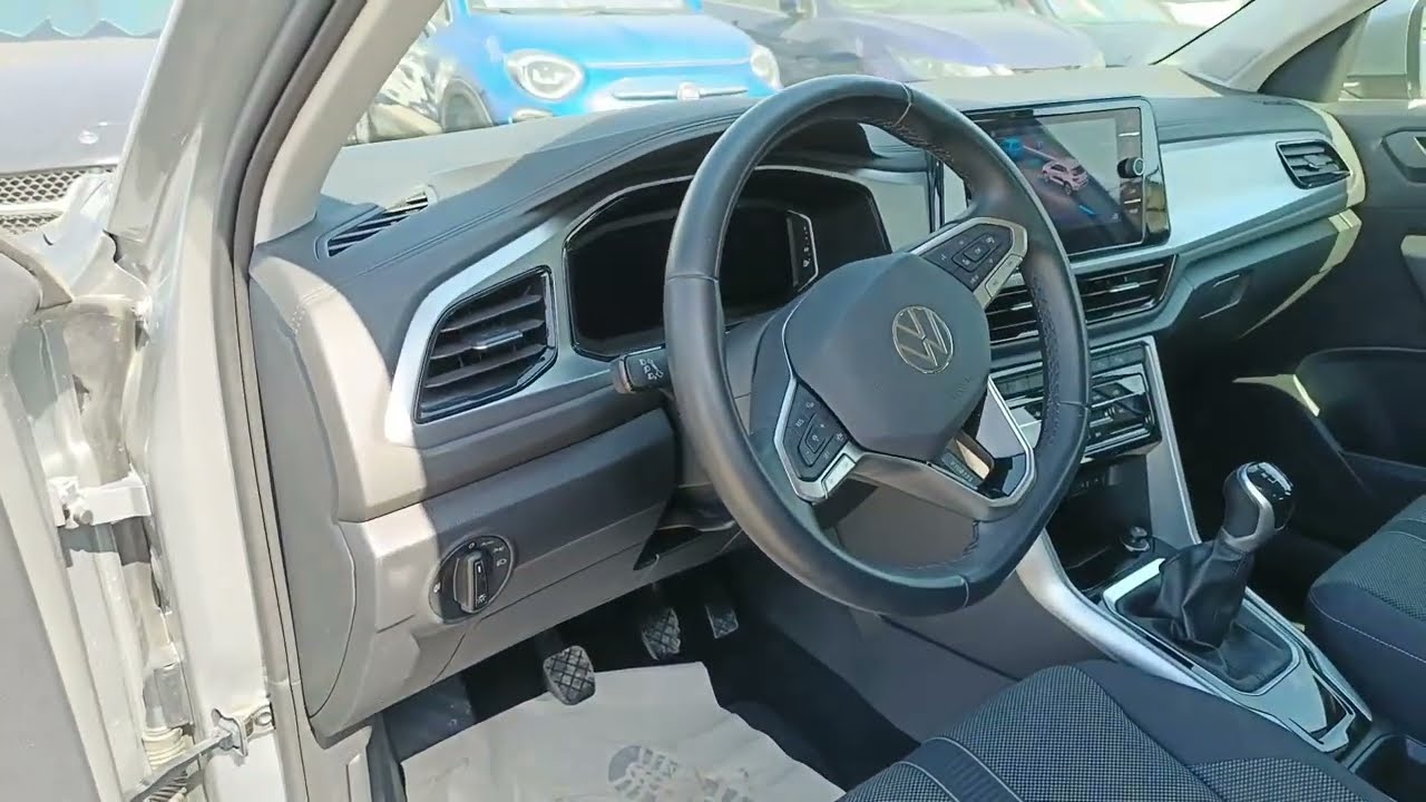 FORATI AUTO SRL presenta Volkswagen T-ROC - VIENI A PROVARLA