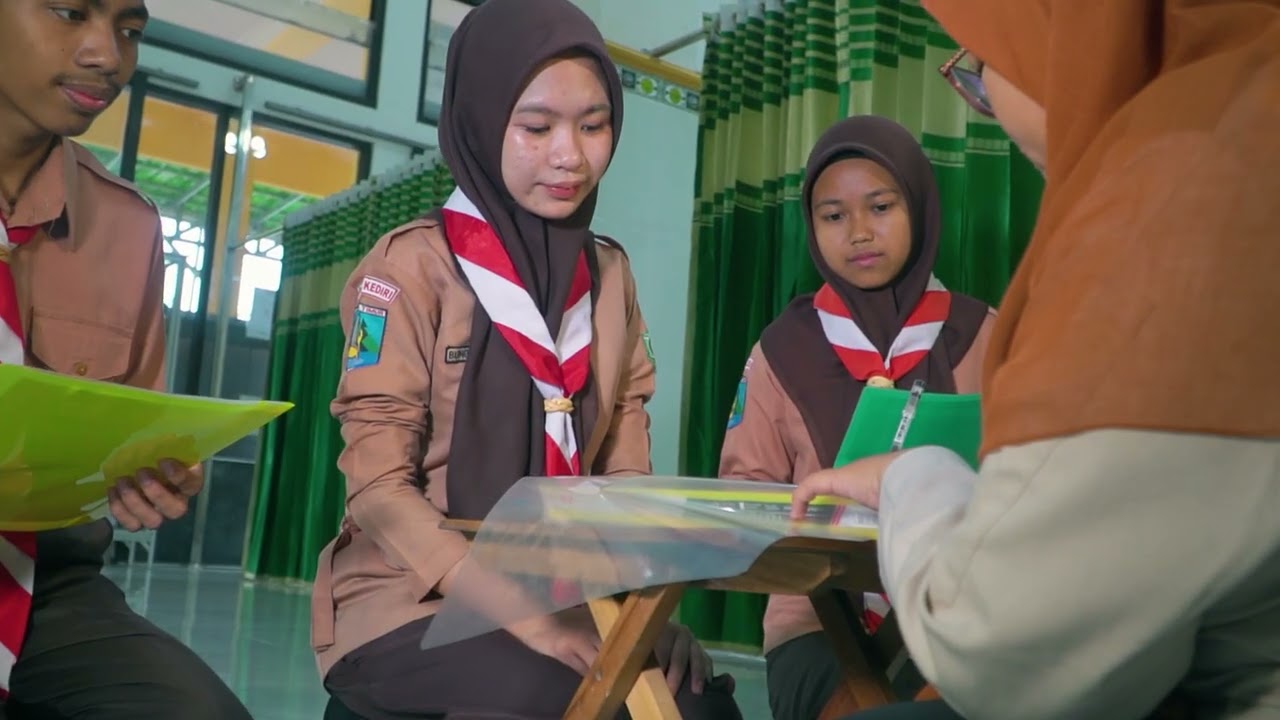 SCHOOL RELIGIOUS CULTURE (SRC) SMKN 1 PLOSOKLATEN