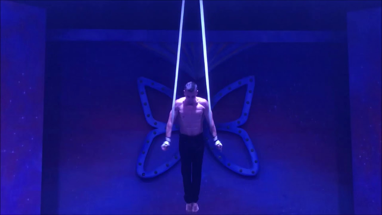 Anton Lisnyak - aerial straps act