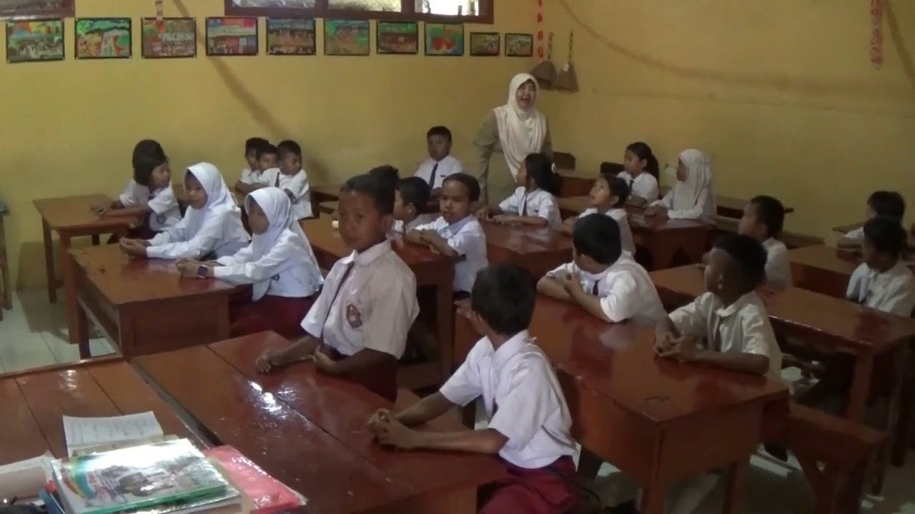 Nestapa Guru Honorer di Jember