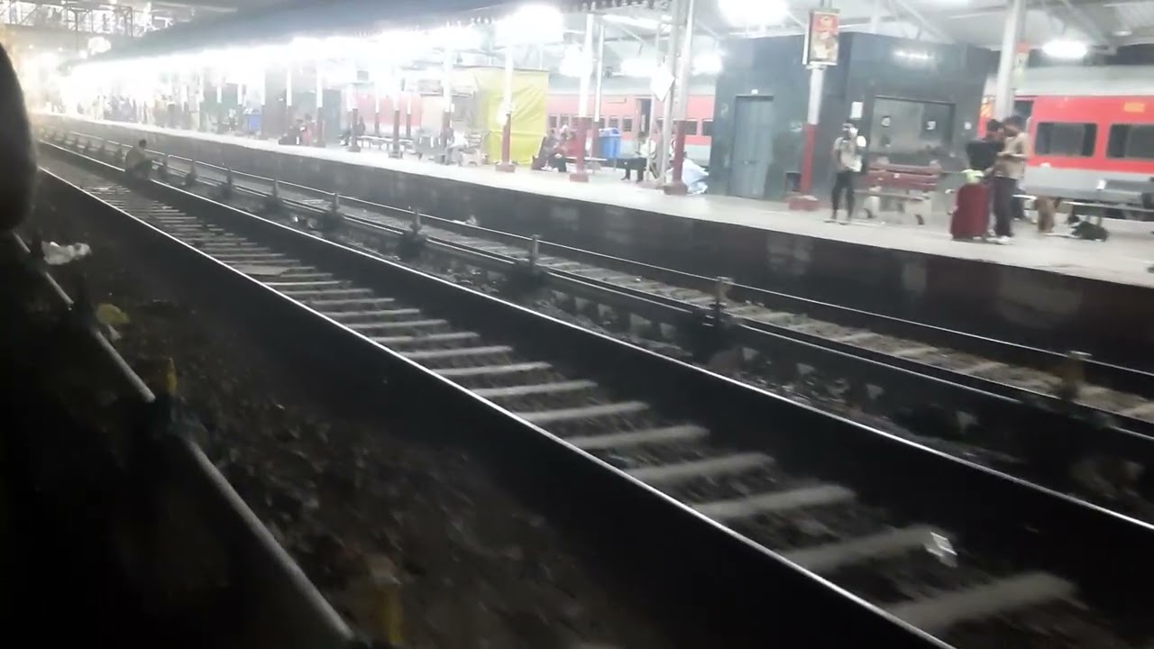 Ayodhya cantt Junction Railway Station Train Arrival 🚂🚆🚃 