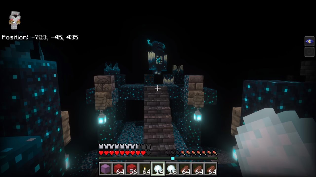 Looting the deep dark! Fight at end 😁 #minecraft #warden #deepdark #biomes 
