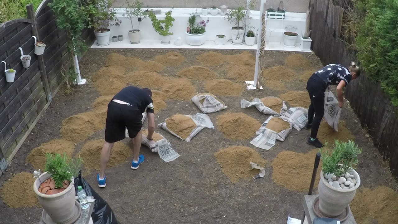 Installation putting green en synthétique