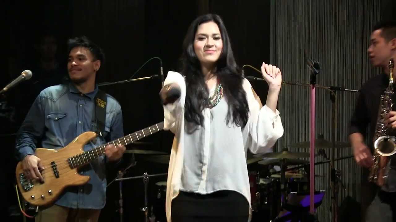 Raisa with BLP - Could It Be @ Mostly Jazz 12/07/12 [HD]