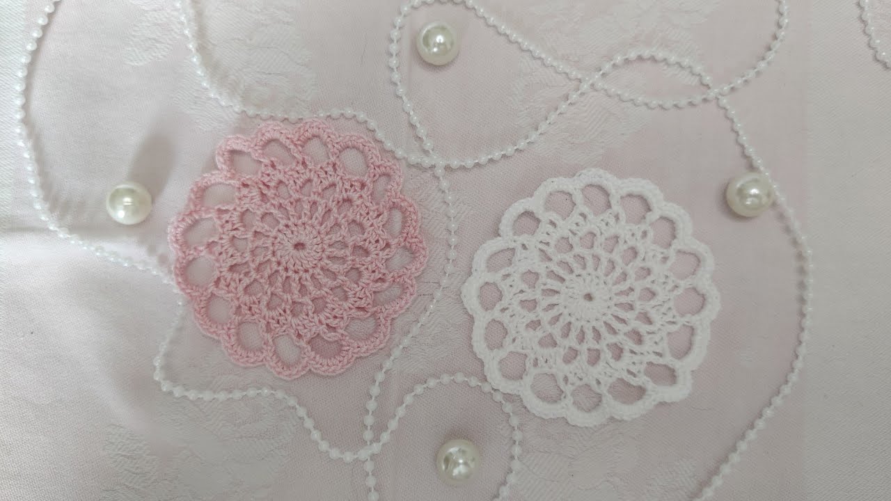 Crochet : Un petit napperon #dentelle facile et rapide à réaliser #tuto #crochet #faitmain 🧶🙂❤️