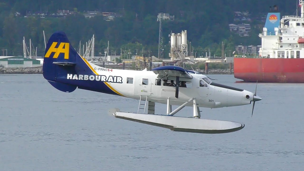 Harbour Air De Havilland DHC-3 Turbo Otter Seaplane Landing