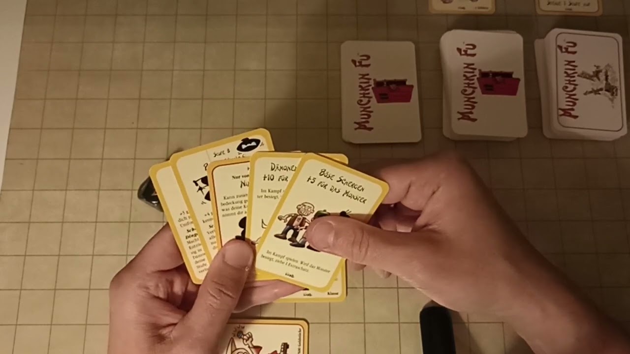 Munchkin Solo Variant Playthrough