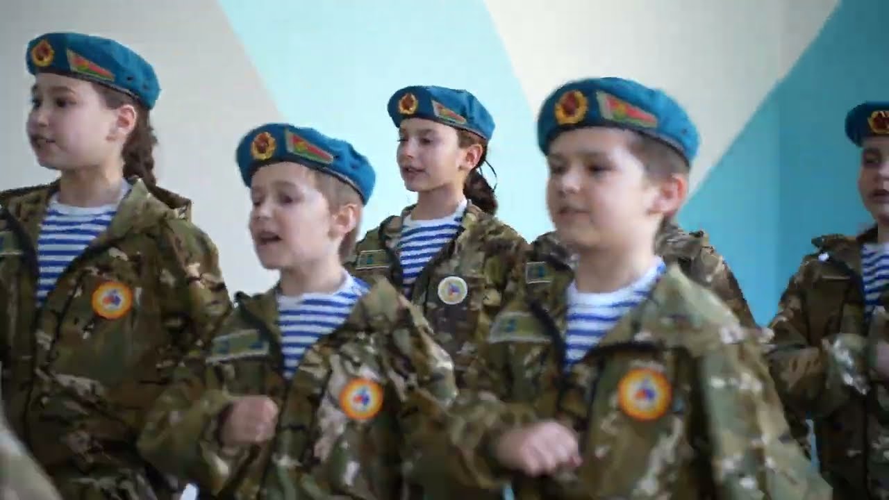 Смотр строя и песни отряда 