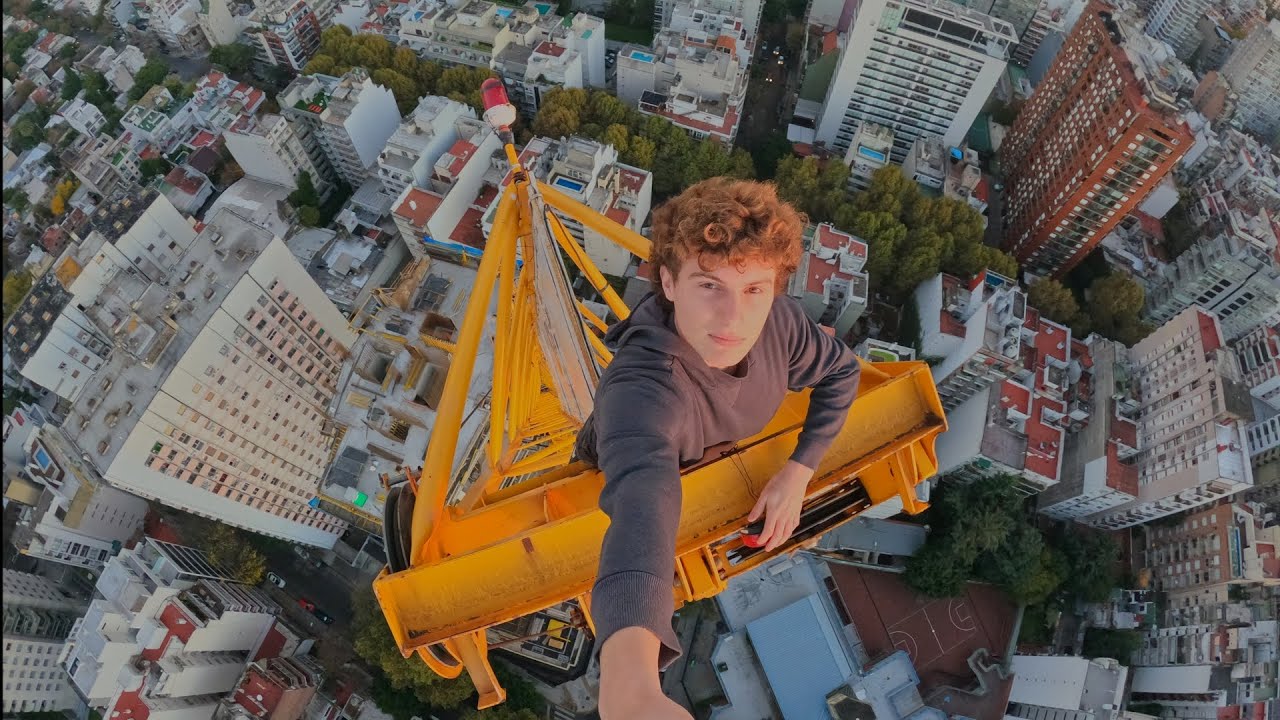 escalo una grua en Buenos Aires, Argentina