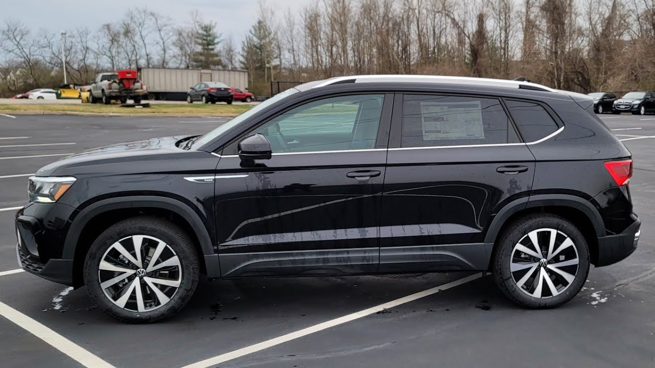 2022 VW Taos 1.5T SE 4Motion w/IQ Drive Package