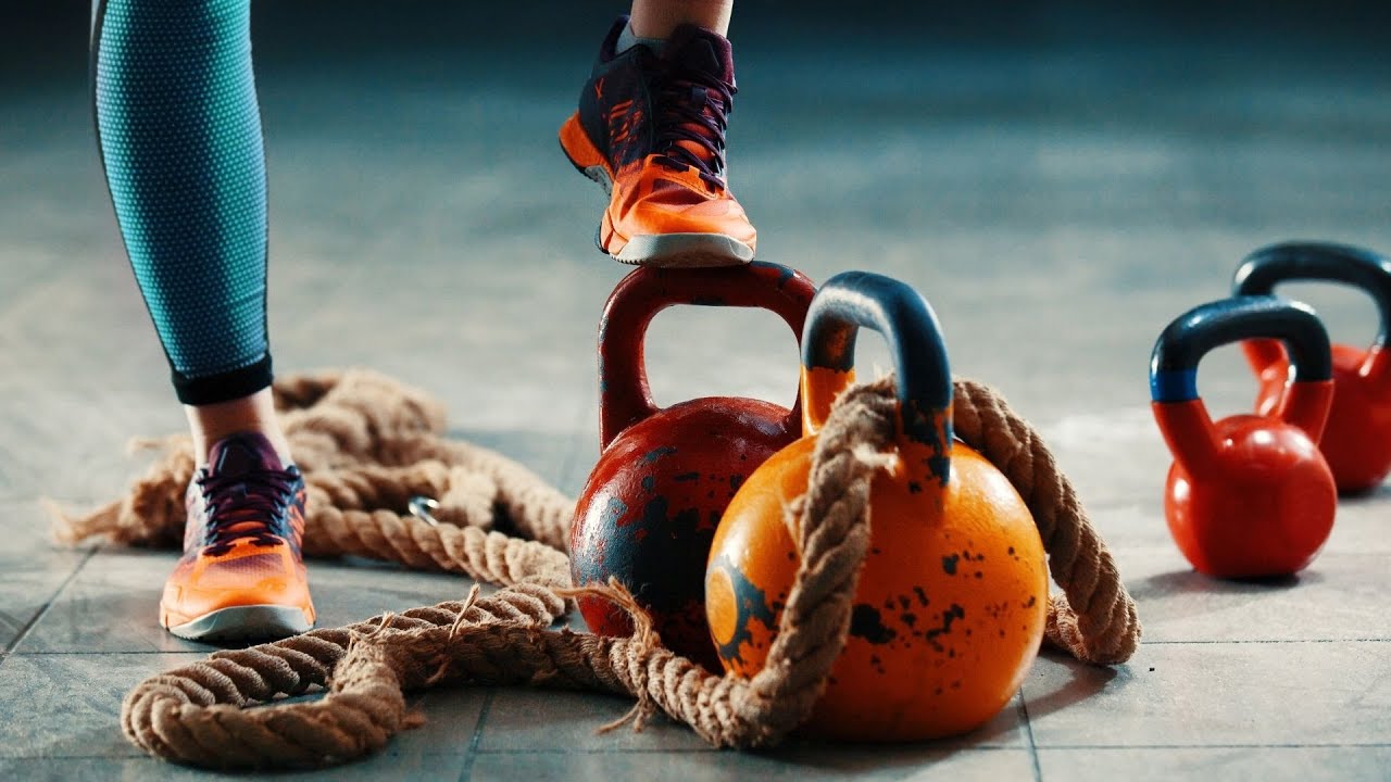 Como entrenar con Kettlebell usando un EMOM. ARMOR Complex con pesas rusas!!!