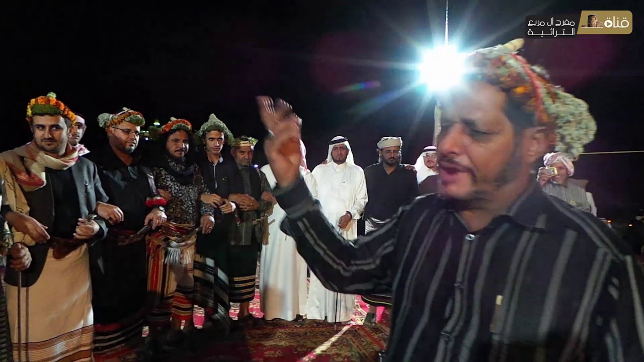 ملعب4في حفل تكريم  علي احمد الظلمي الفيفي لأخوه وولده عبدالعزيزخط الحزام بفيفا1440/8/28هـ