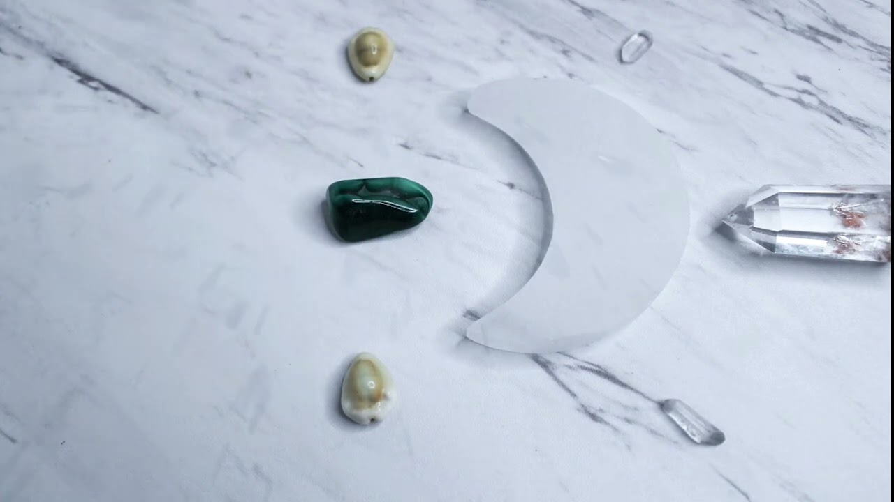 Meditation to tune in to the present moment/ CRYSTAL QUARTZ/Crown chakra/WHITE MAGICIAN 💫🤍
