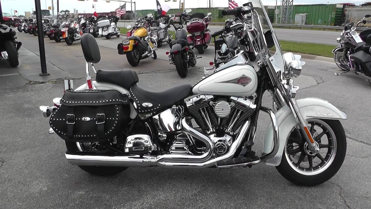 052204 &mdash; Мотоцикл Harley-Davidson Heritage Softail Classic FLSTC 2001 года &mdash; Продажа б/у мотоциклов