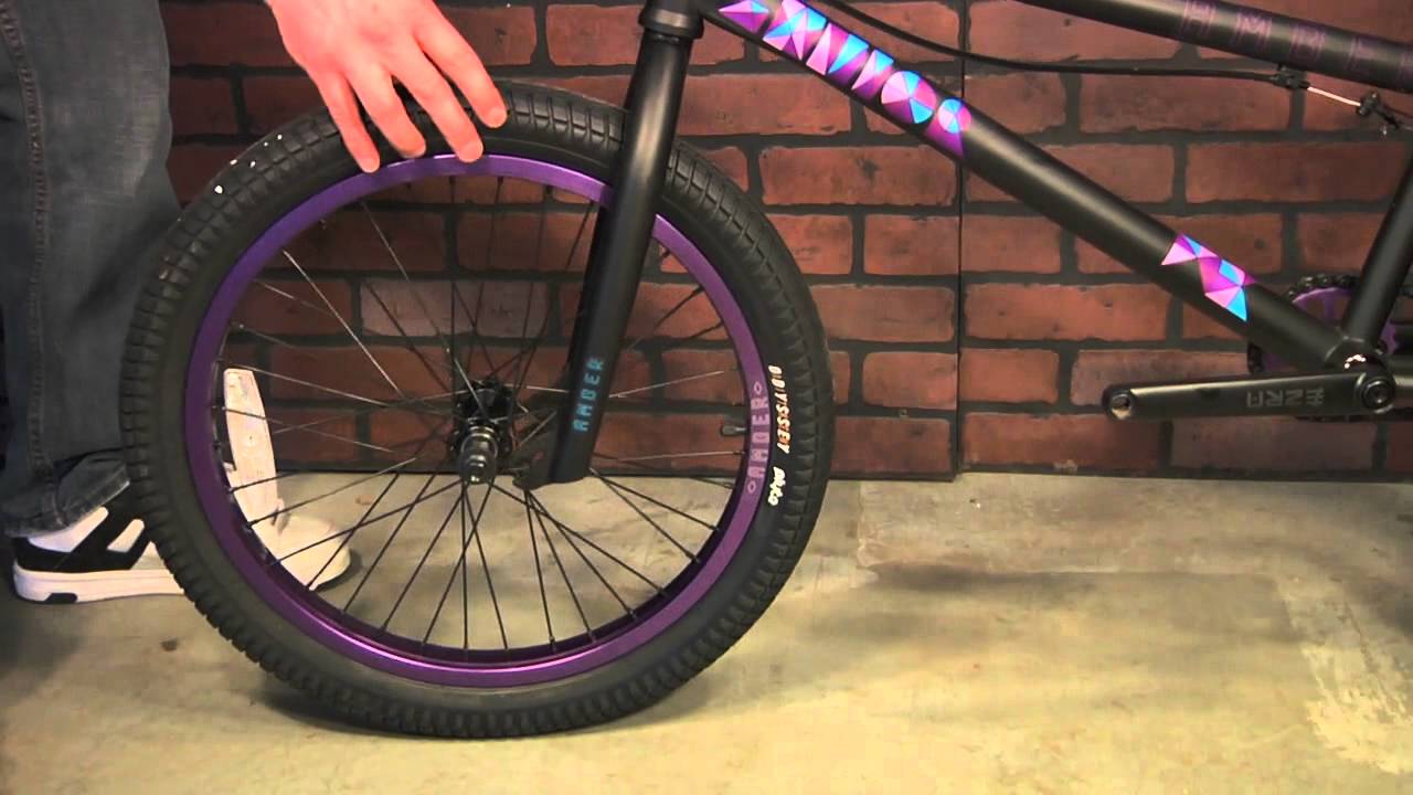 Amber Complete Bike Assembly How-To