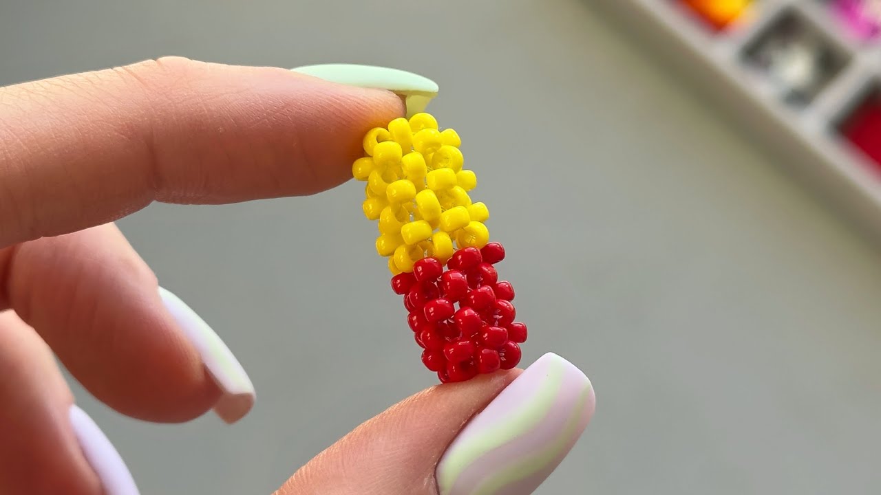 DIY Beaded Capsule 💊 Easy Tutorial & Cute Bead Idea