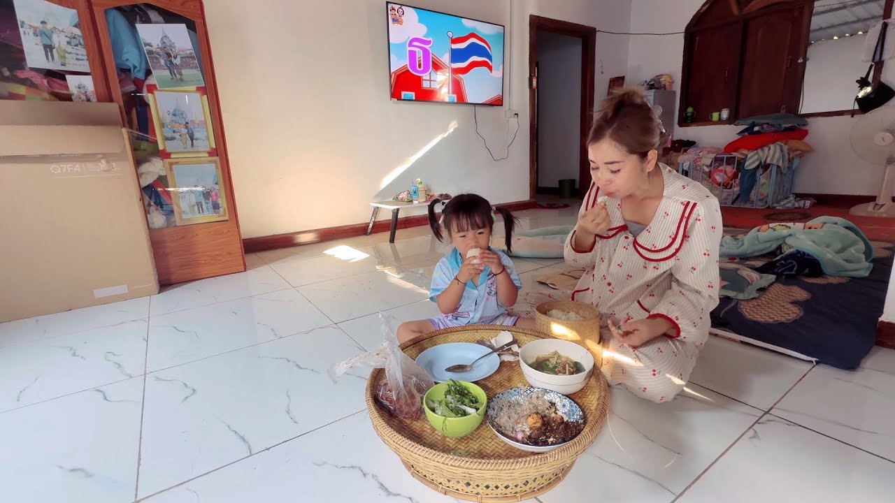 1 กุมภาพันธ์ ค.ศ. 2026 วันนี้น้องวาสนาได้กินข้าวกับไข่ห่านจ้า