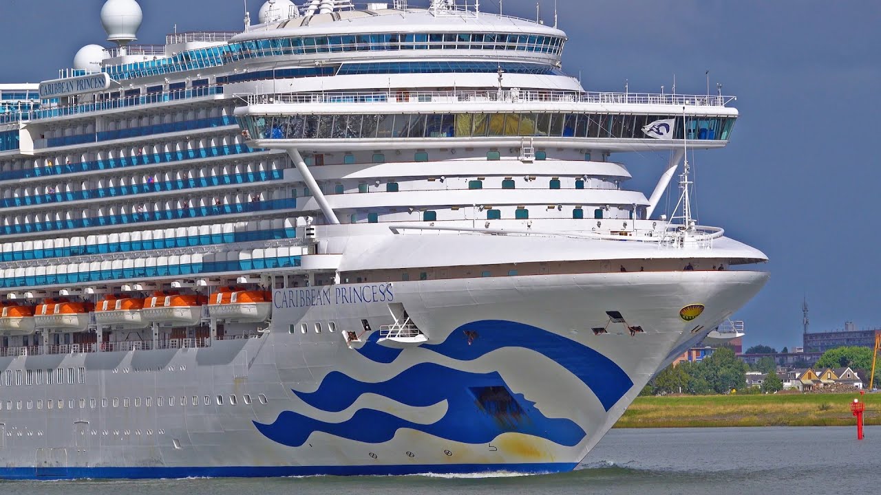 CRUISE SHIP CARIBBEAN PRINCESS SAILS DOWN NIEUWE WATERWEG TO ROTTERDAM - SHIPSPOTTING 2024