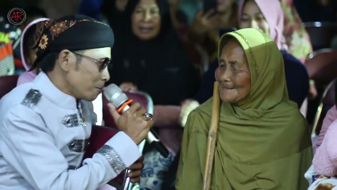 Ujang Choplox Calung Tongeret Medley CisocaKiwa (GALACANG Group