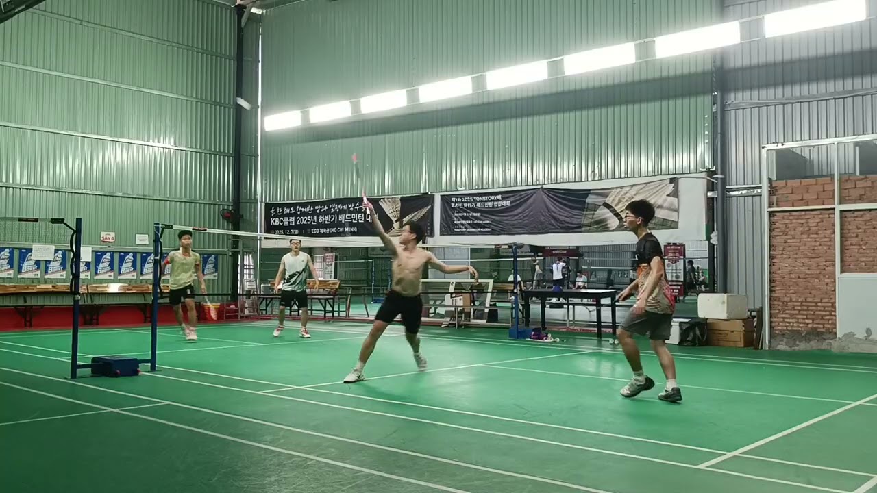 Ngọc-Đông, Trụ-Hùng