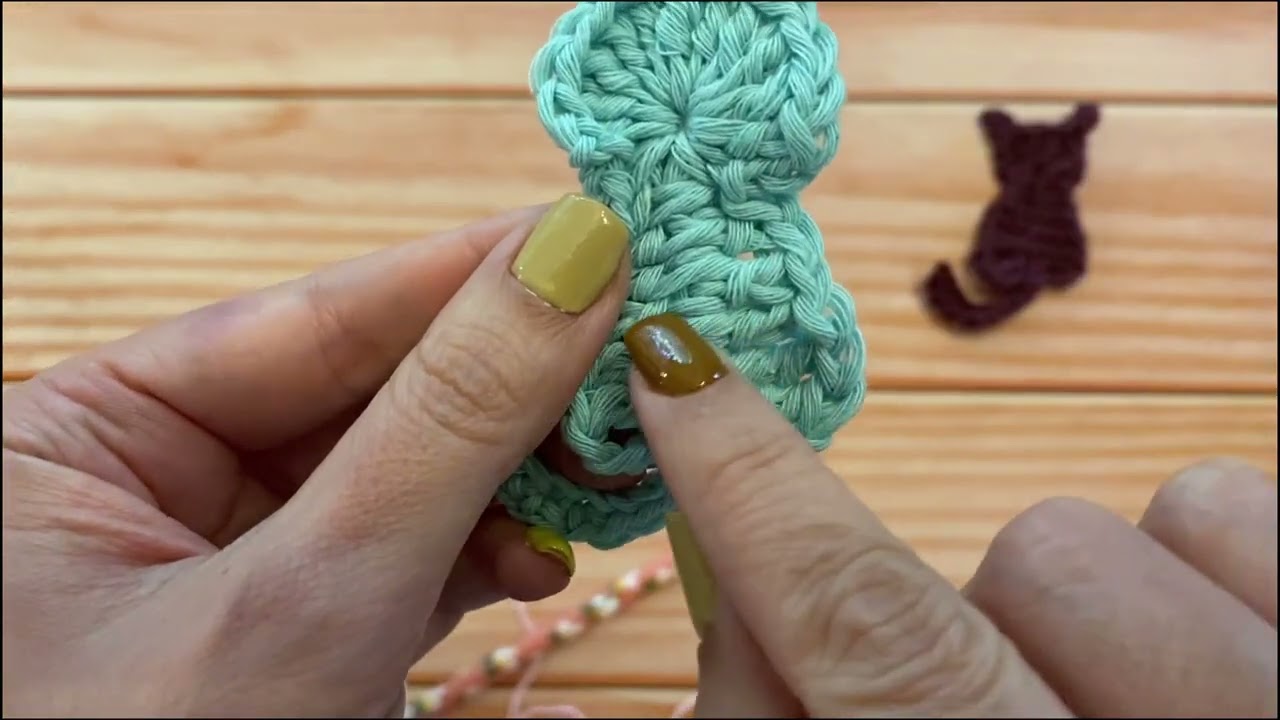 GATITO Crochet  Azhalea