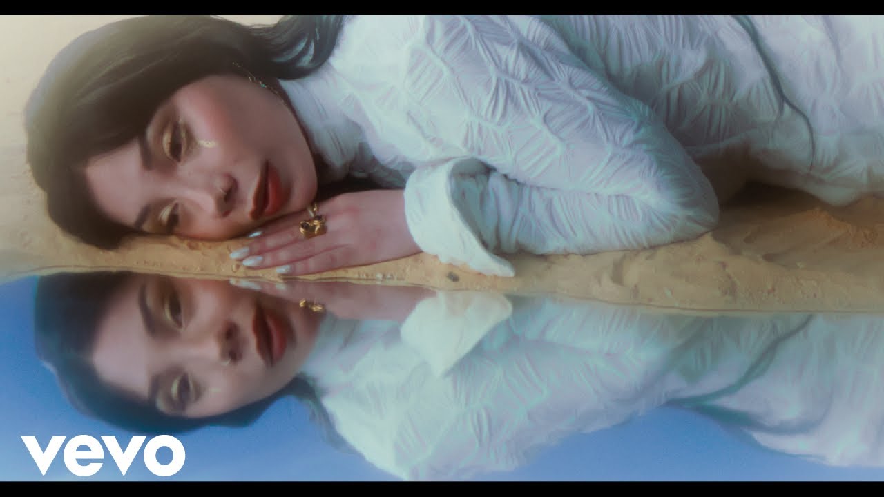 Samantha Barrón - Lágrimas de Oro (Visualizer)