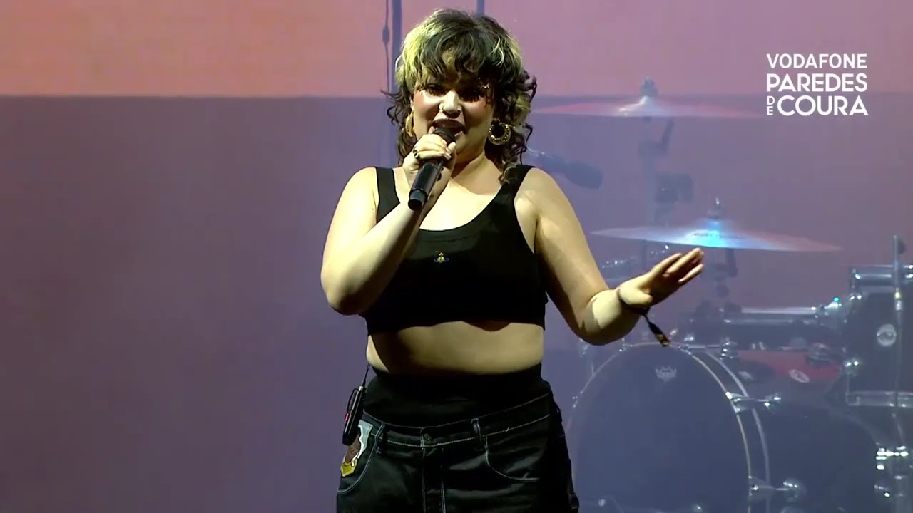 Lola Young - Live at Vodafone Paredes de Coura 2025