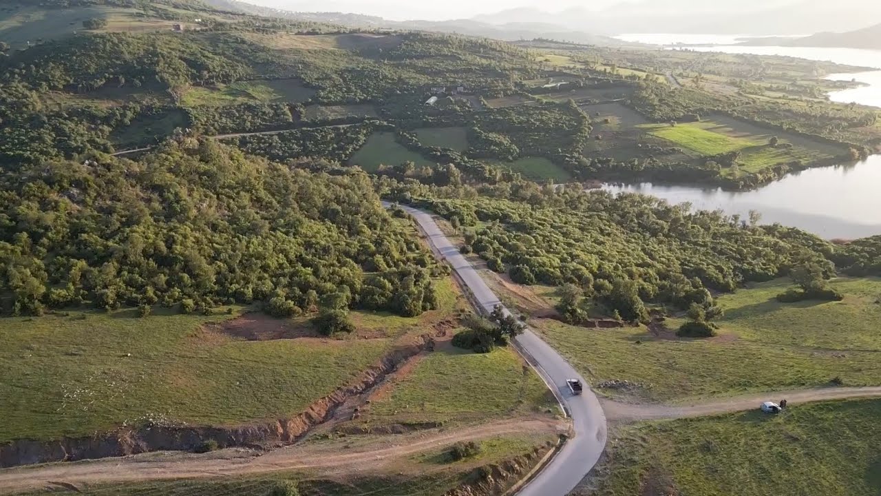   #الطبيعة_من_السماء مشاهد تأسر القلوب جمال لا يوصف من الاعلى 🌍✨ طبيعة وسدود بتصوير جوي 