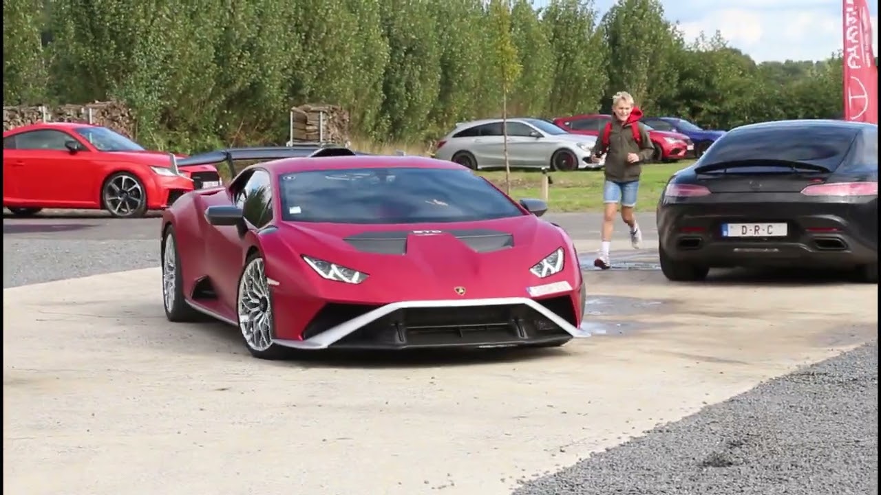 carbon Knokke 2022 - supercar and hypercar meet